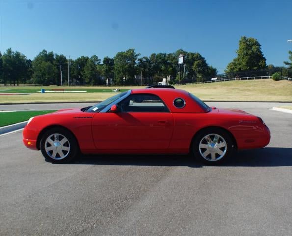 2002 Ford Thunderbird w/Hardtop Deluxe