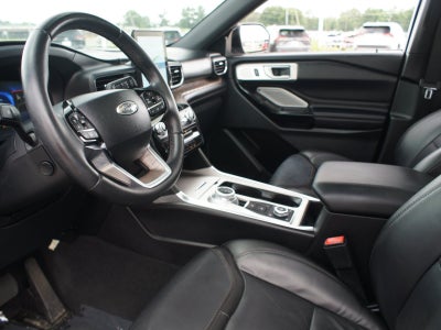 2022 Ford Explorer Platinum