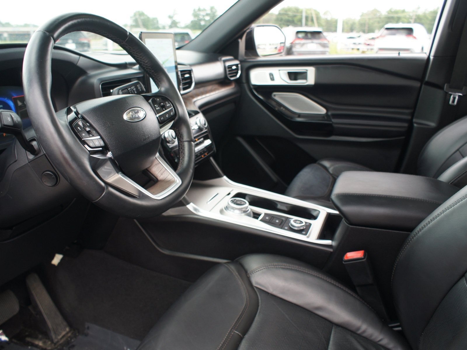2022 Ford Explorer Platinum