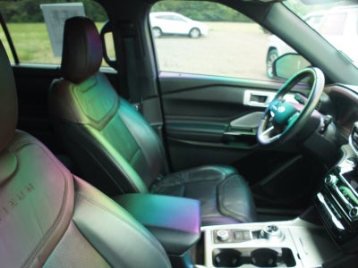 2022 Ford Explorer Platinum