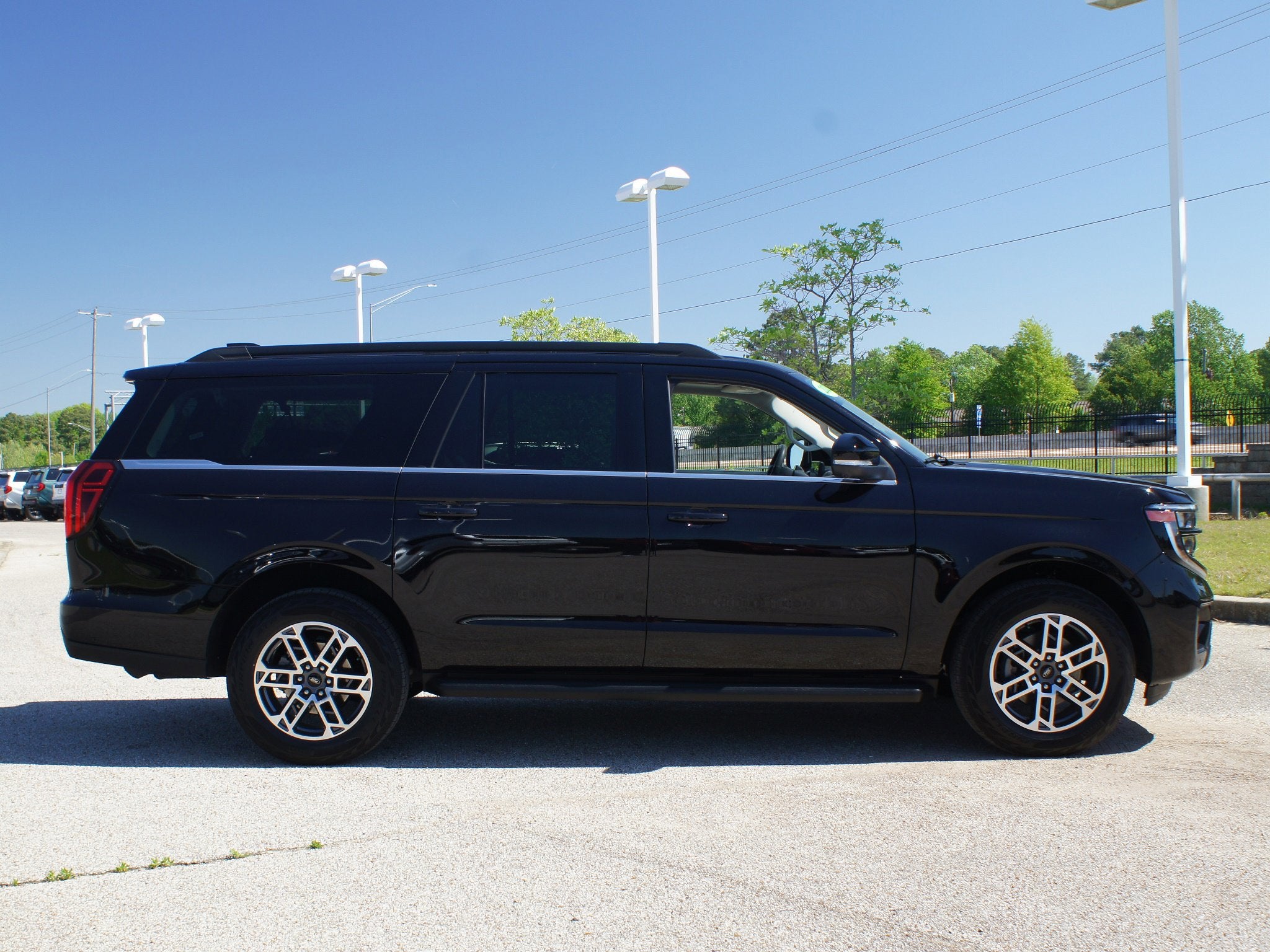 2025 Ford Expedition Max Active