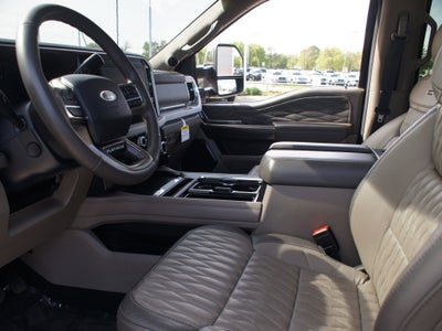 2025 Ford Super Duty F-250 SRW XLT