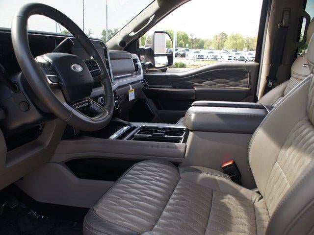 2025 Ford Super Duty F-250 SRW XLT