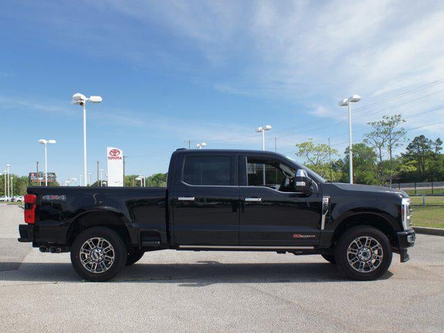 2025 Ford Super Duty F-250 SRW XLT