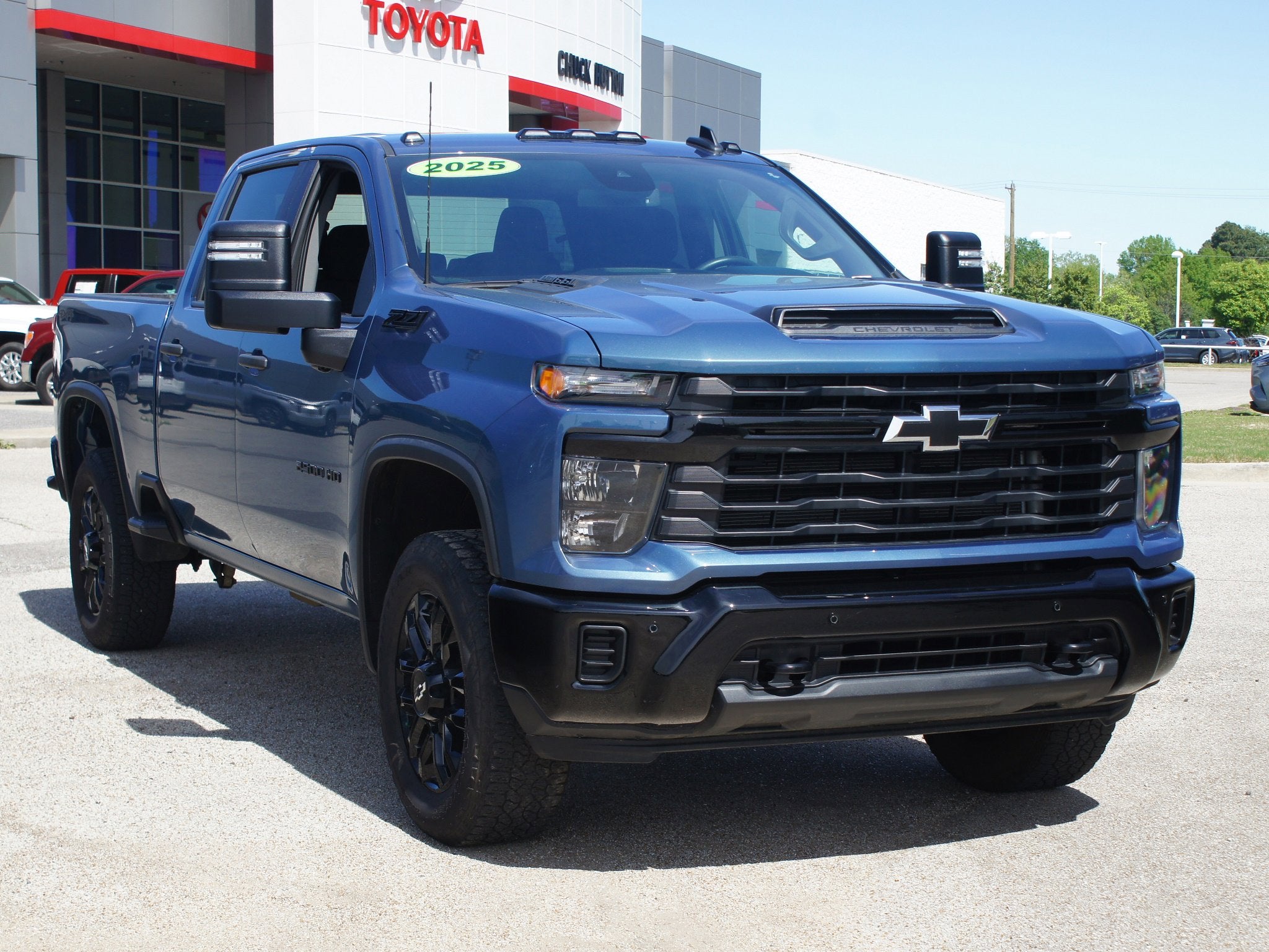 2025 Chevrolet Silverado 2500HD Custom