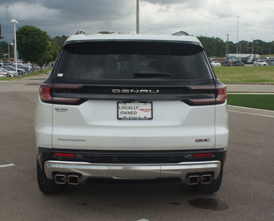 2025 GMC Acadia FWD Denali
