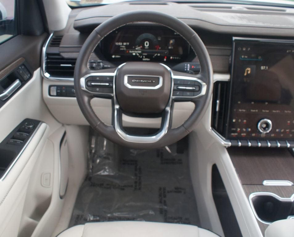 2025 GMC Acadia FWD Denali