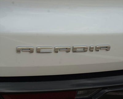 2025 GMC Acadia FWD Denali