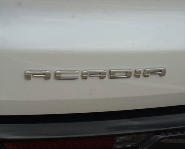 2025 GMC Acadia FWD Denali