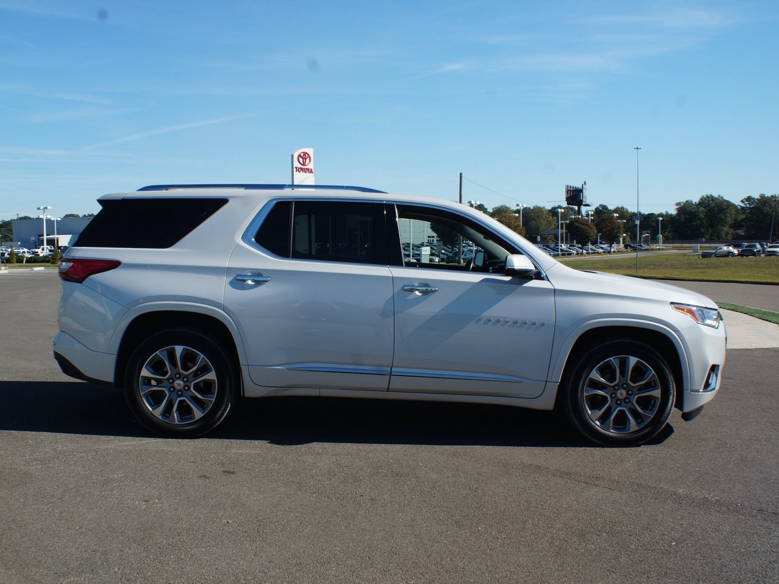 2020 Chevrolet Traverse Premier