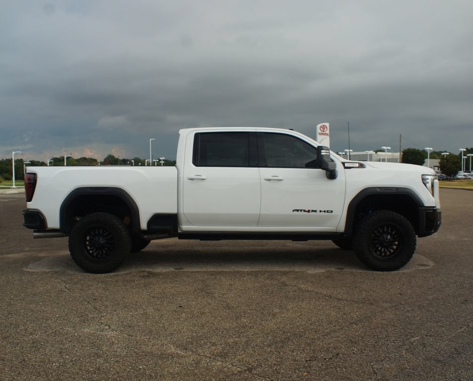 2025 GMC Sierra 2500HD AT4X