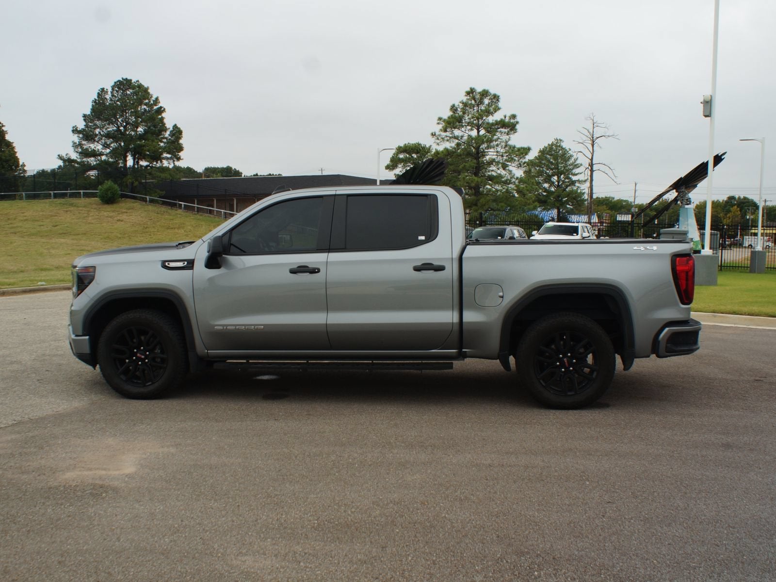 2024 GMC Sierra 1500 Pro