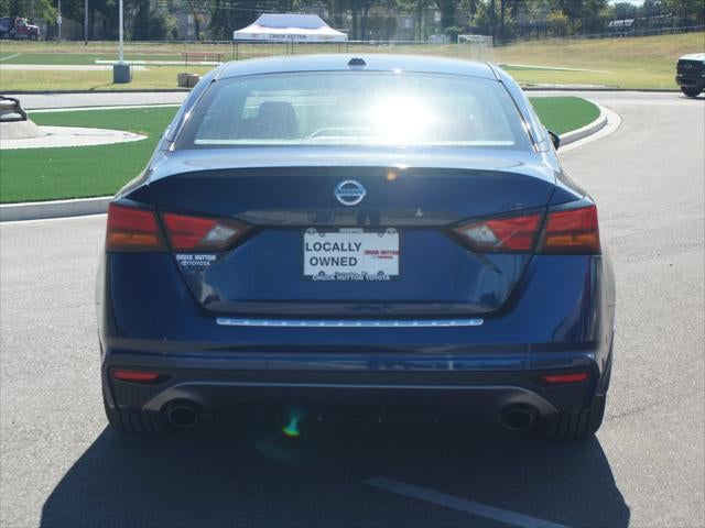 2021 Nissan Altima 2.0 SR