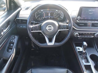 2021 Nissan Altima 2.0 SR