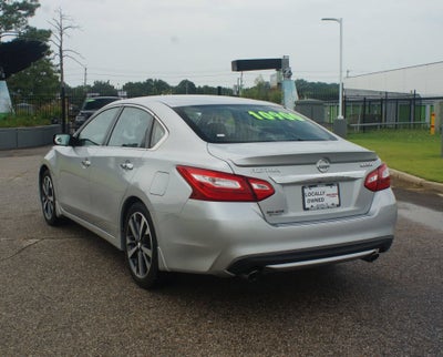 2016 Nissan Altima 3.5 SR