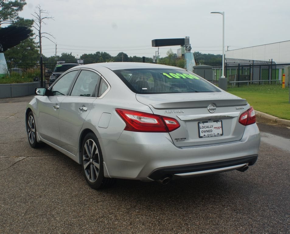 2016 Nissan Altima 3.5 SR