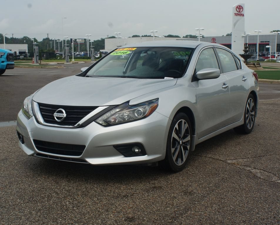 2016 Nissan Altima 3.5 SR