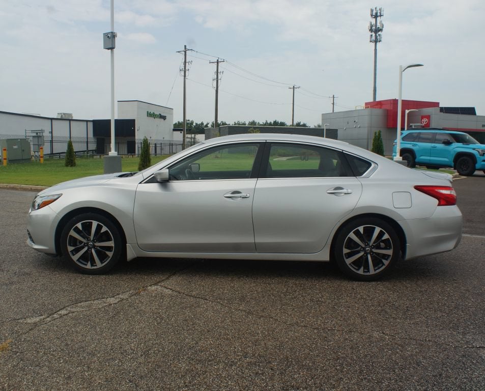 2016 Nissan Altima 3.5 SR