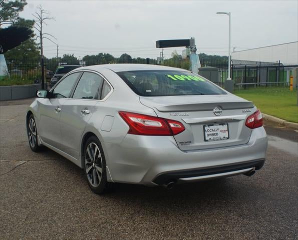 2016 Nissan Altima 3.5 SR