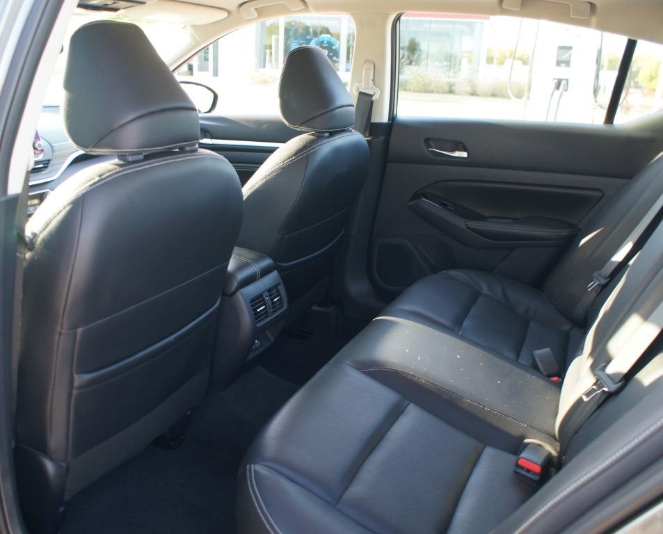 2022 Nissan Altima 2.5 SL