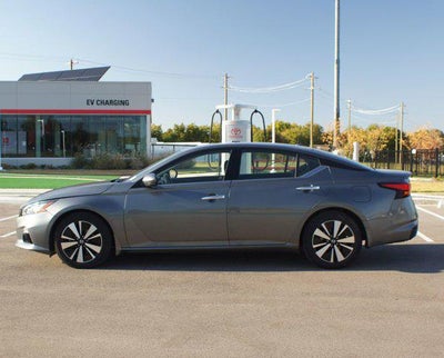 2022 Nissan Altima 2.5 SL