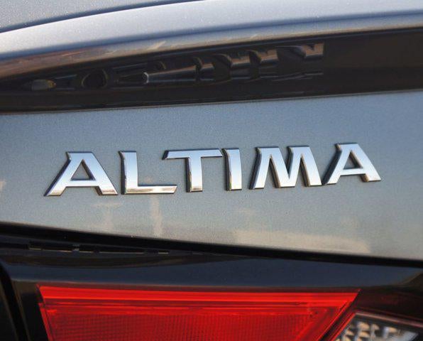 2022 Nissan Altima 2.5 SL