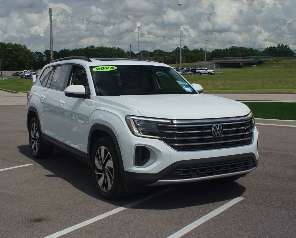 2024 Volkswagen Atlas 2.0T SE w/Technology