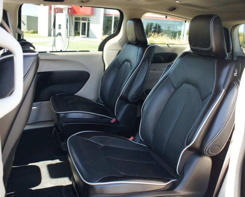 2022 Chrysler Pacifica Hybrid Limited