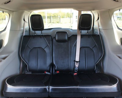 2022 Chrysler Pacifica Hybrid Limited