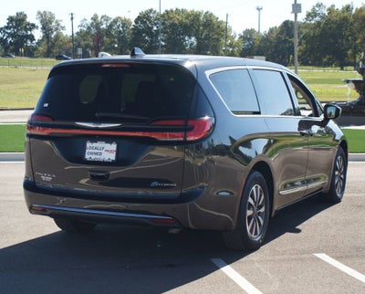 2022 Chrysler Pacifica Hybrid Limited