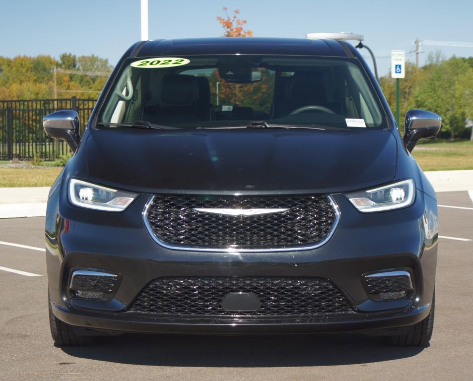 2022 Chrysler Pacifica Hybrid Limited