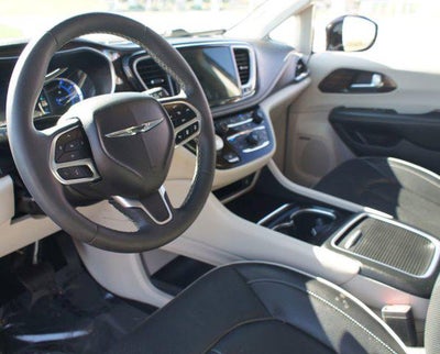 2022 Chrysler Pacifica Hybrid Limited