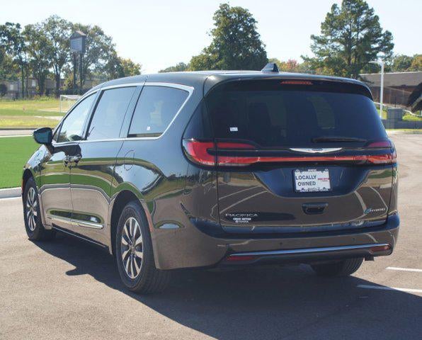 2022 Chrysler Pacifica Hybrid Limited