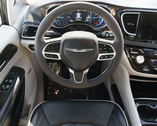 2022 Chrysler Pacifica Hybrid Limited