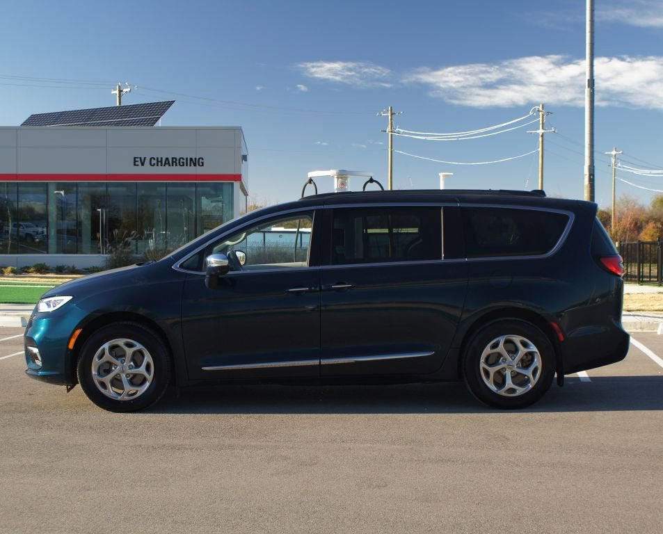 2022 Chrysler Pacifica Limited