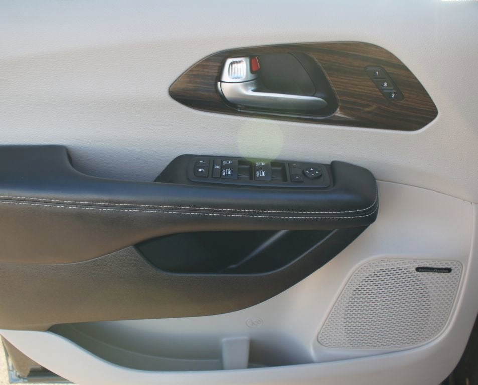 2022 Chrysler Pacifica Limited
