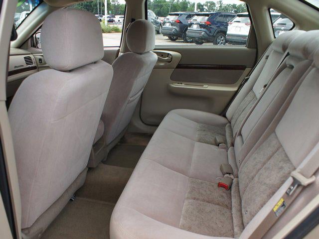 2005 Chevrolet Impala Base