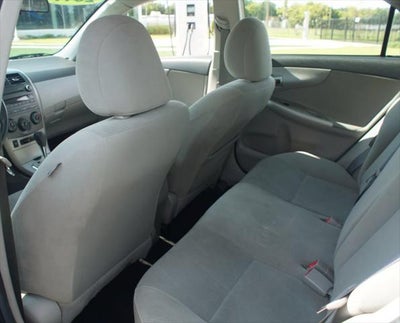 2011 Toyota Corolla LE
