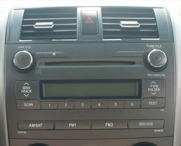 2011 Toyota Corolla LE