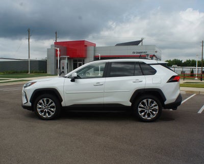 2025 Toyota RAV4 XLE Premium