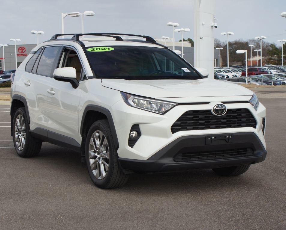 2021 Toyota RAV4 XLE Premium