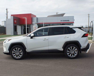 2021 Toyota RAV4 XLE Premium