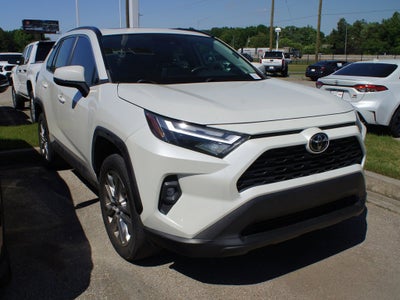 2022 Toyota RAV4 XLE Premium