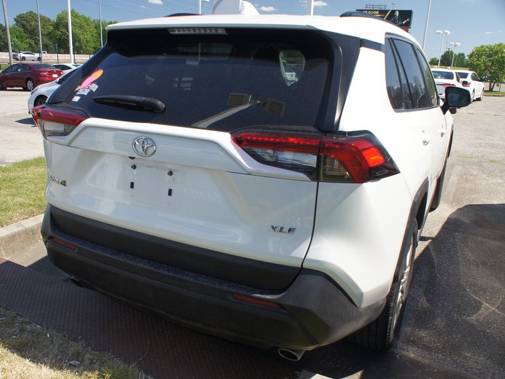 2022 Toyota RAV4 XLE Premium
