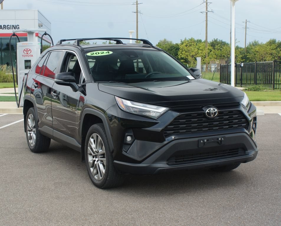 2024 Toyota RAV4 XLE Premium