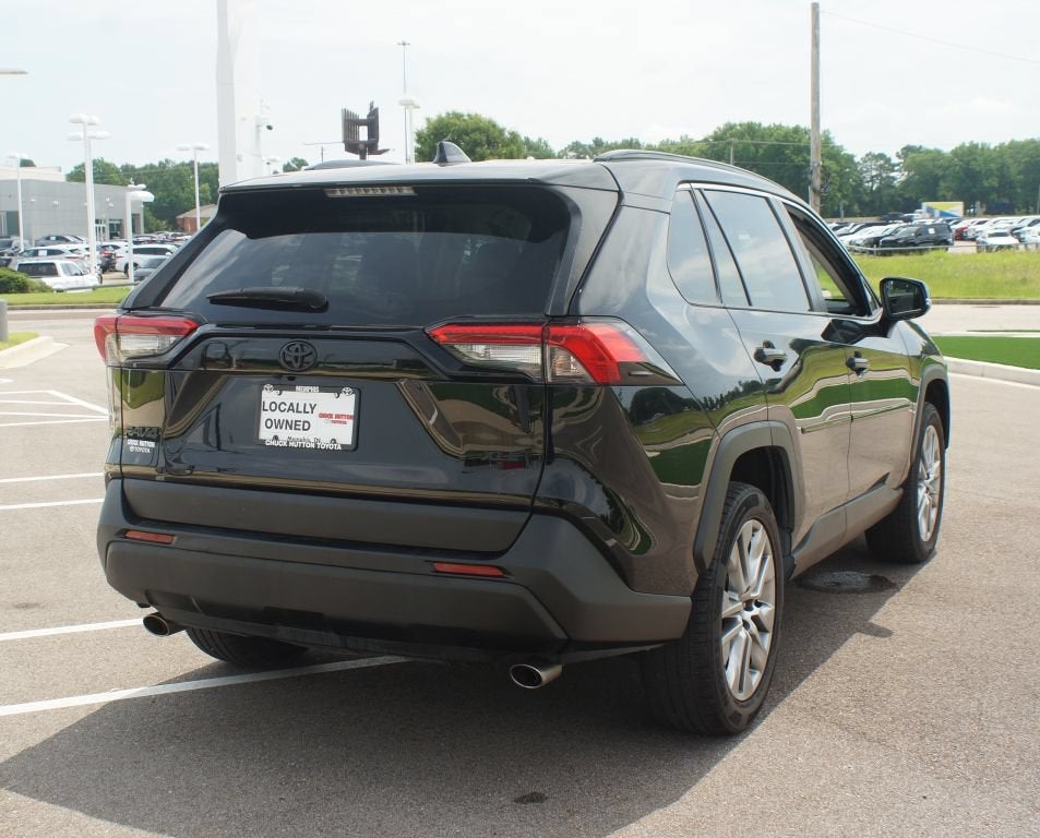 2022 Toyota RAV4 XLE Premium