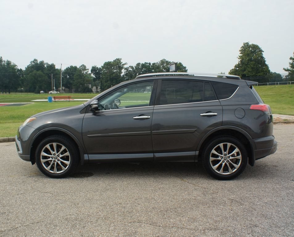 2017 Toyota RAV4 Platinum