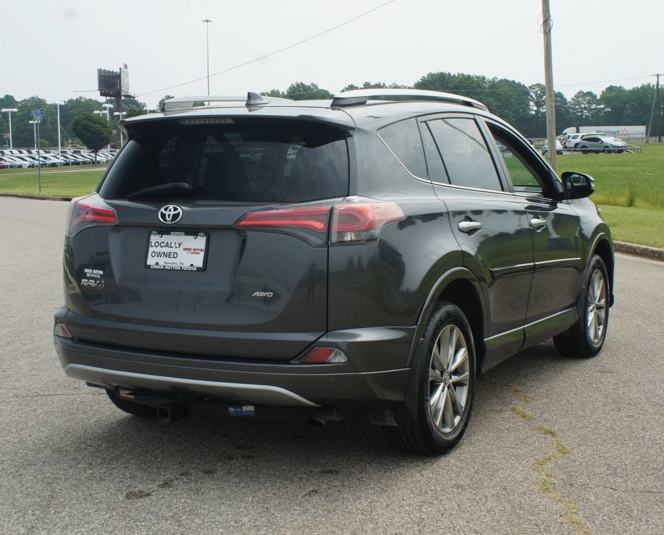 2017 Toyota RAV4 Platinum