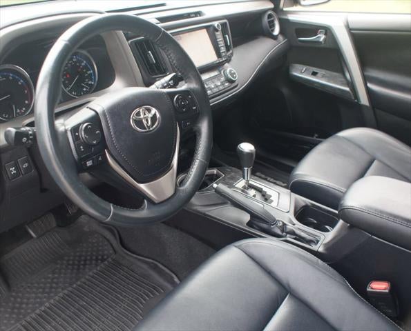 2017 Toyota RAV4 Platinum