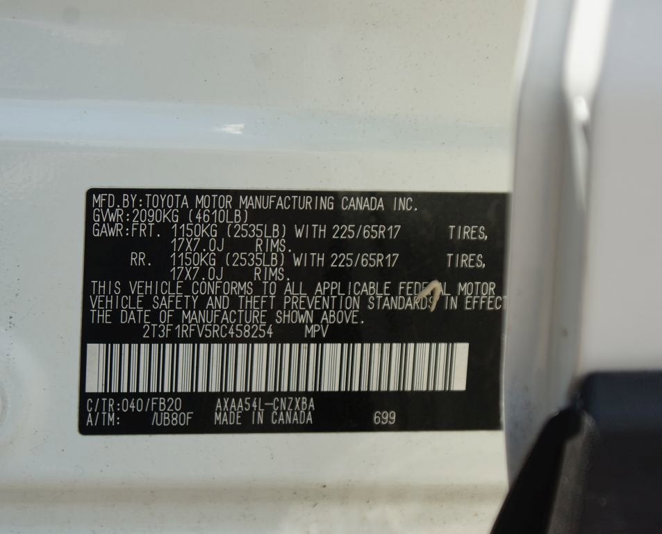 2024 Toyota RAV4 LE